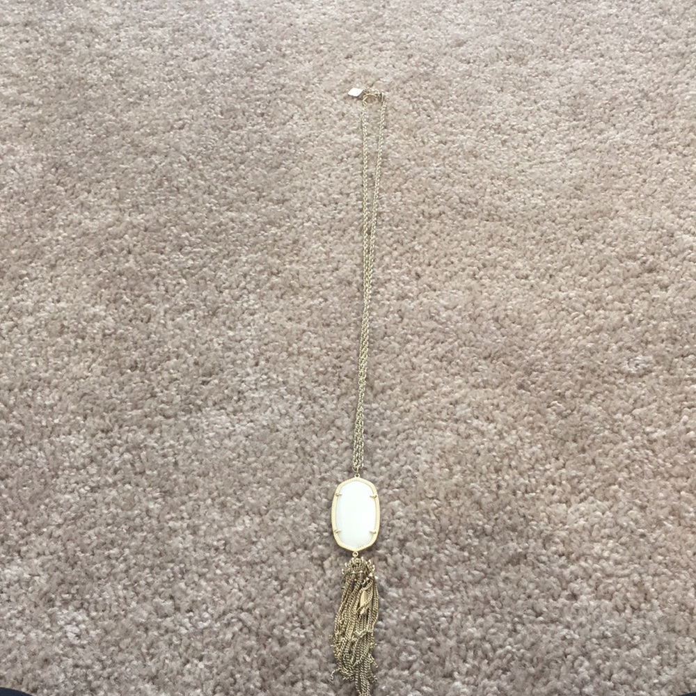 Kendra Scott Necklace